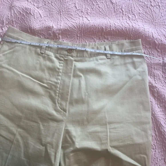 ($50 )Burberry Golf Chinos - Picture 8 of 11
